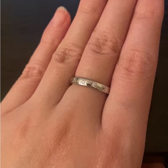 New 925 Silver Gorgeous Stacking Diamond Band Ring - Picture 10 of 10